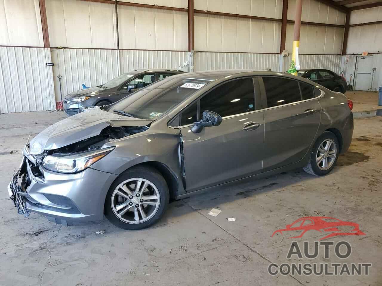 CHEVROLET CRUZE 2018 - 1G1BE5SM1J7236360