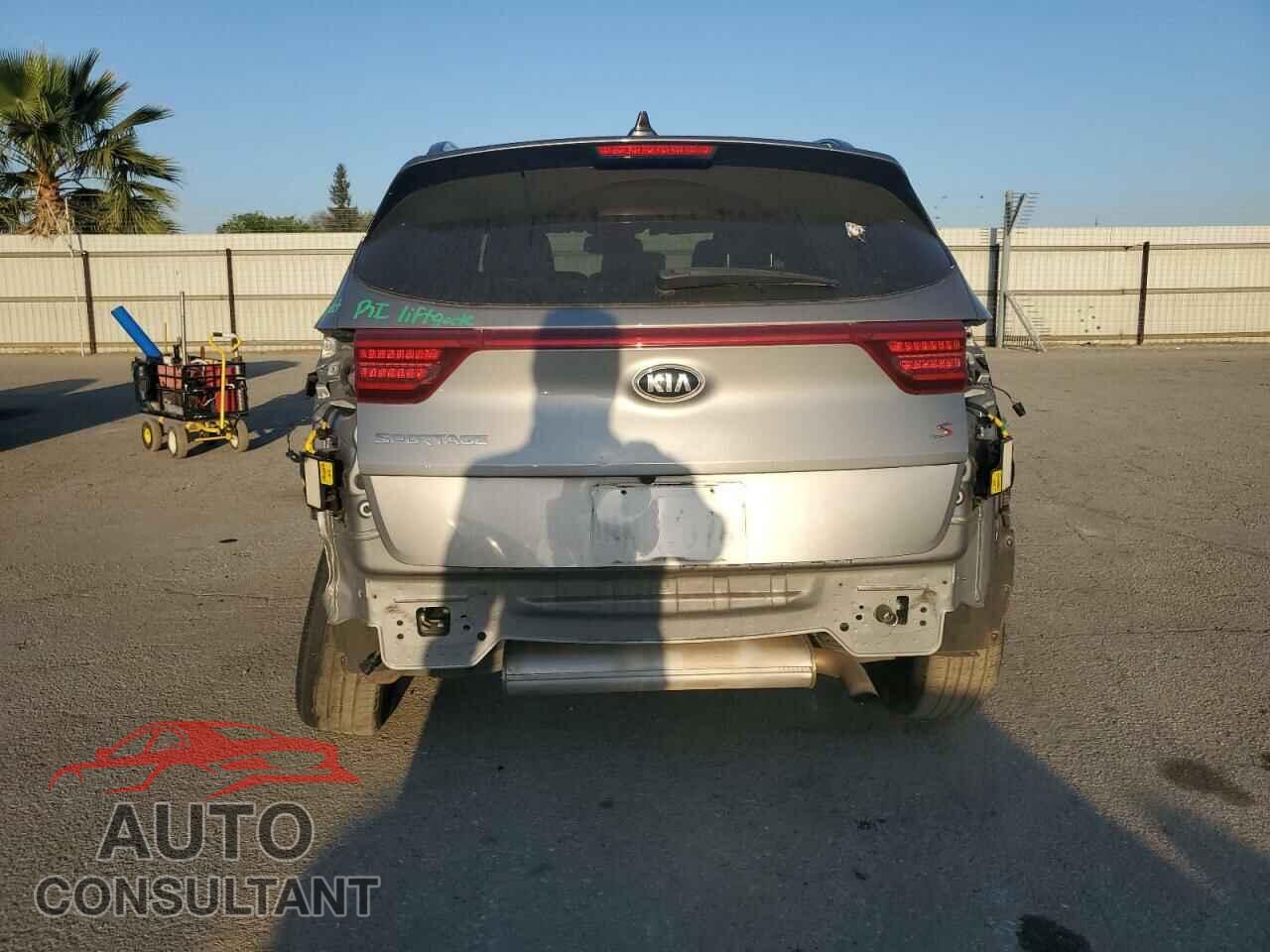 KIA SPORTAGE 2020 - KNDP63AC1L7745875