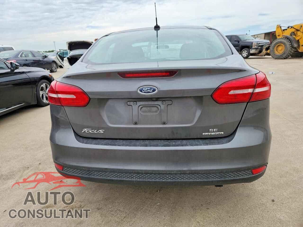 FORD FOCUS 2015 - 1FADP3F29FL218958
