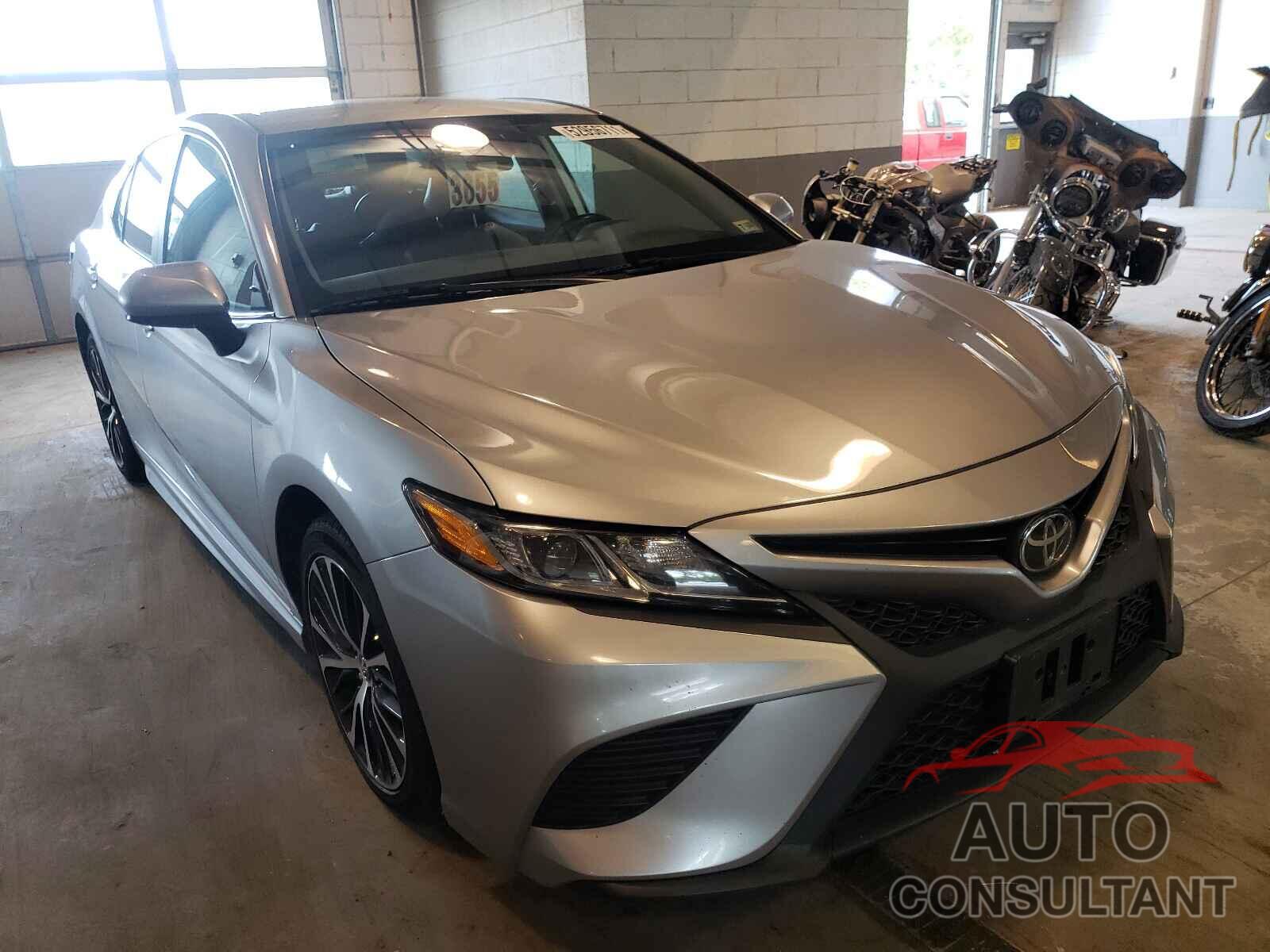 TOYOTA CAMRY 2019 - 4T1B11HK8KU719876