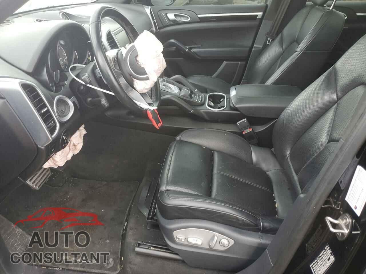 PORSCHE CAYENNE 2016 - WP1AE2A29GLA17758