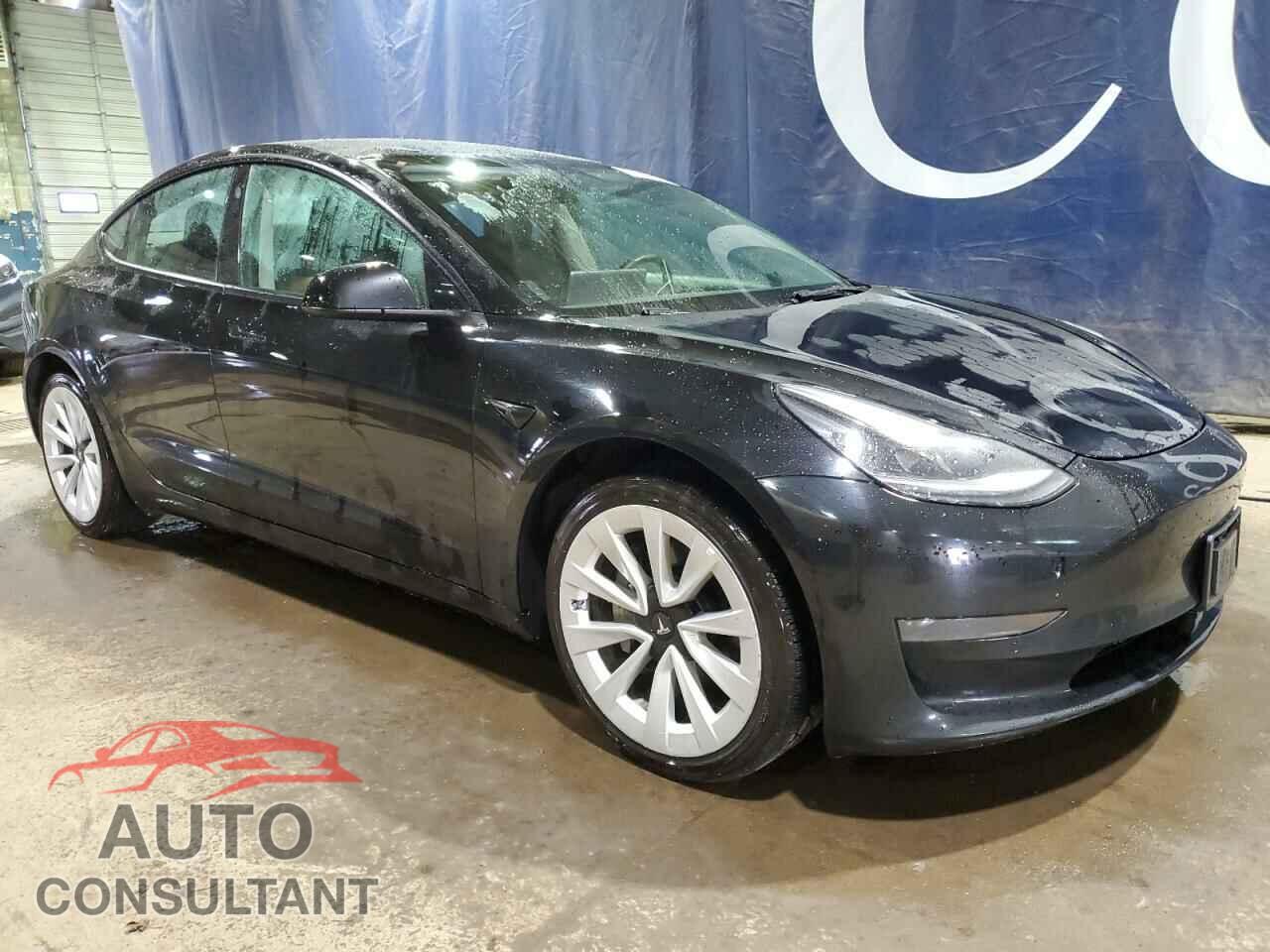 TESLA MODEL 3 2022 - 5YJ3E1EA4NF287034