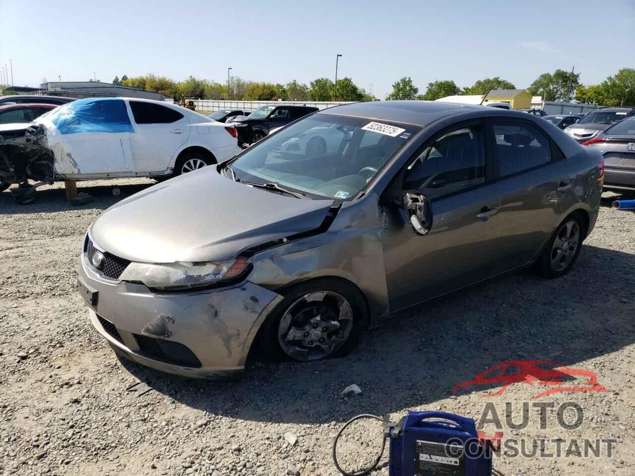 KIA FORTE 2010 - KNAFU4A28A5109572