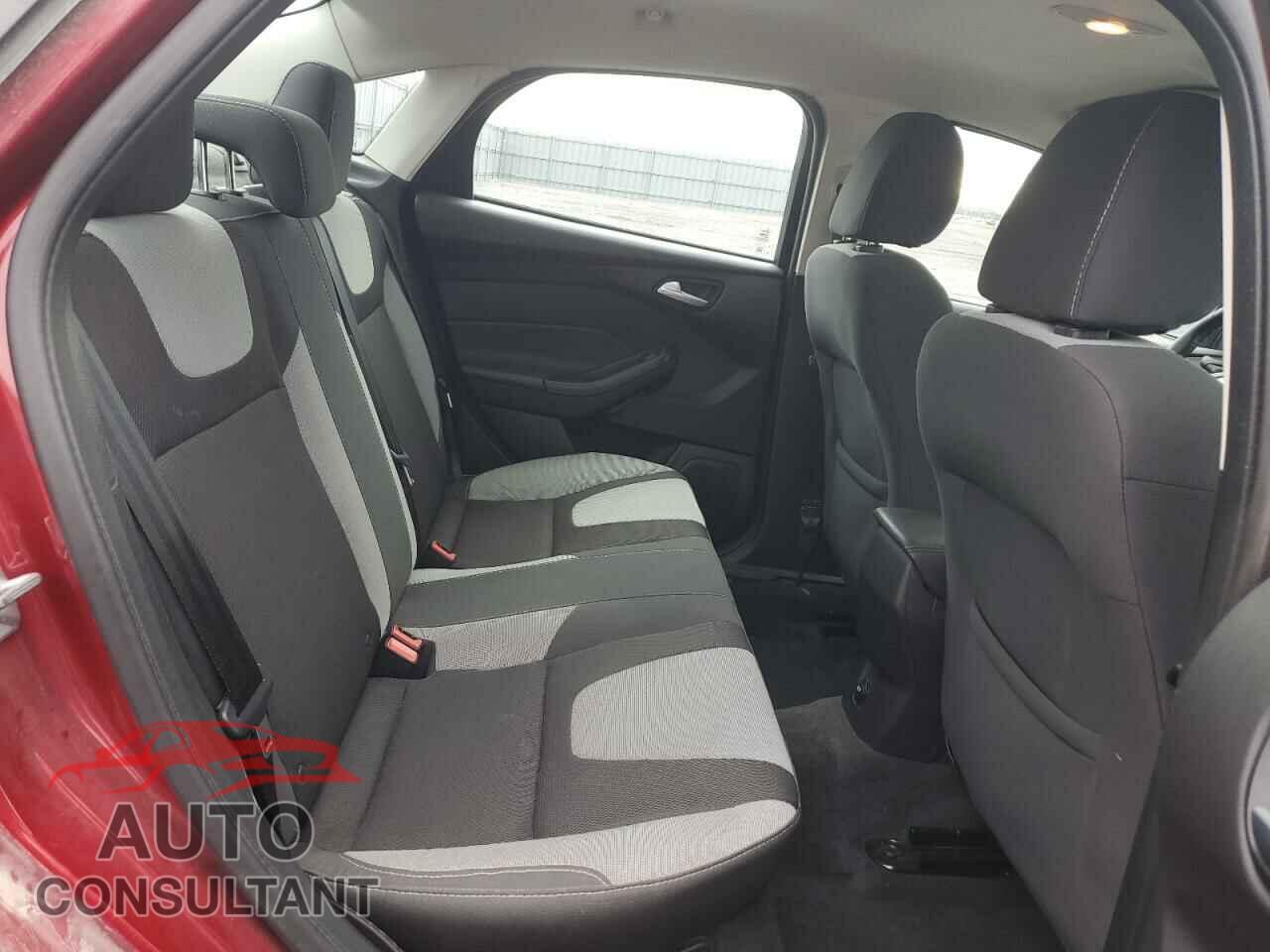 FORD FOCUS 2014 - 1FADP3F25EL328033