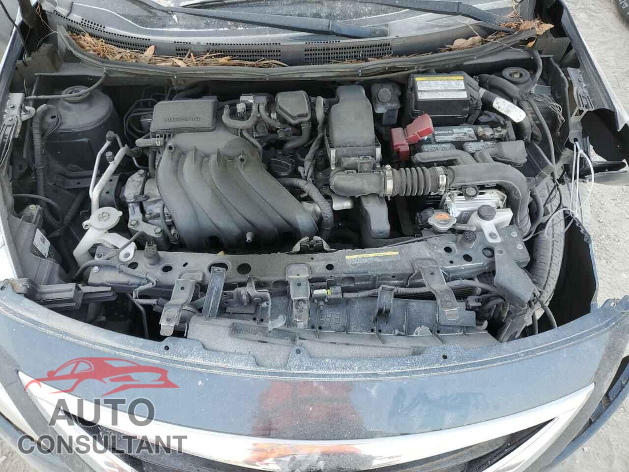 NISSAN VERSA 2017 - 3N1CN7AP3HL900315