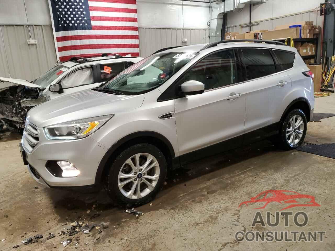 FORD ESCAPE 2017 - 1FMCU9G93HUB80441