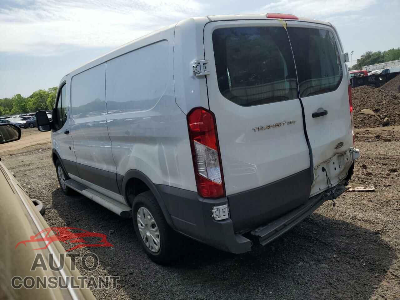 FORD TRANSIT 2017 - 1FTYR1ZM0HKB10244