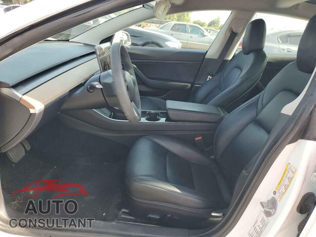 TESLA MODEL 3 2020 - 5YJ3E1EA1LF658745