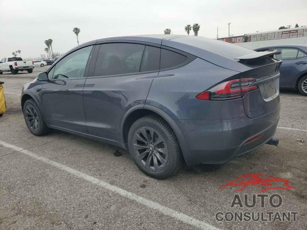 TESLA MODEL X 2018 - 5YJXCDE2XJF135657