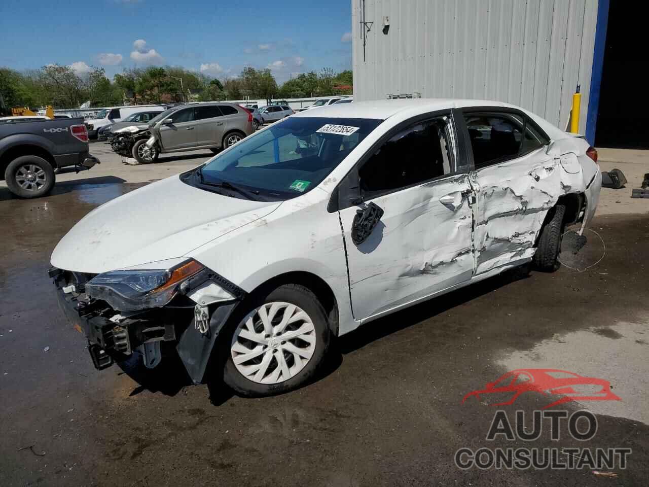 TOYOTA COROLLA 2018 - 2T1BURHE0JC080392
