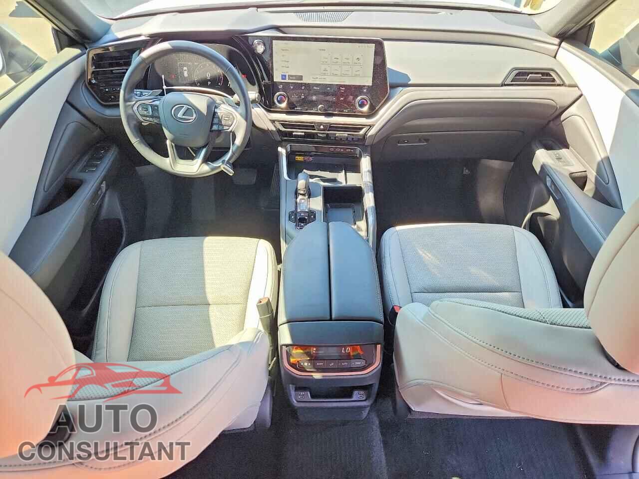 LEXUS UNKNOWN 2024 - 5TDAAAA67RS004812