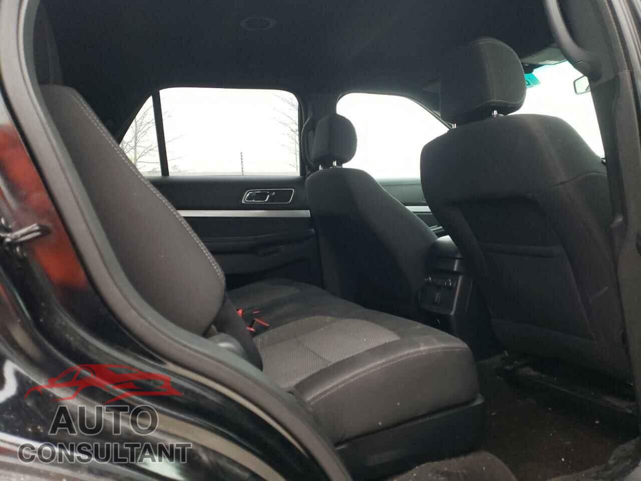FORD EXPLORER 2016 - 1FM5K7D88GGA80105