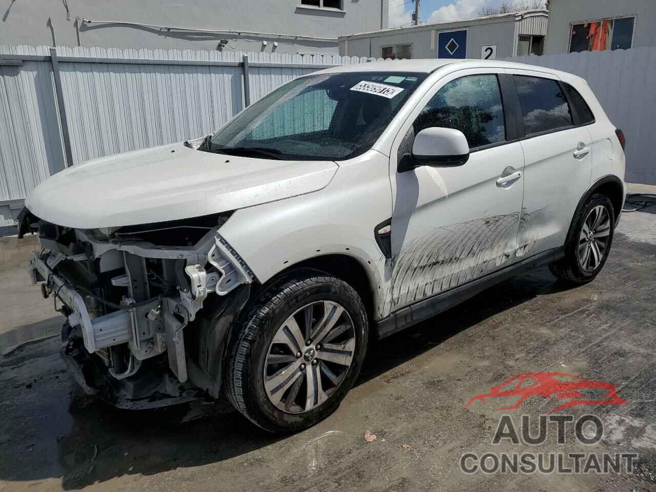MITSUBISHI OUTLANDER 2021 - JA4ARUAU3MU032212