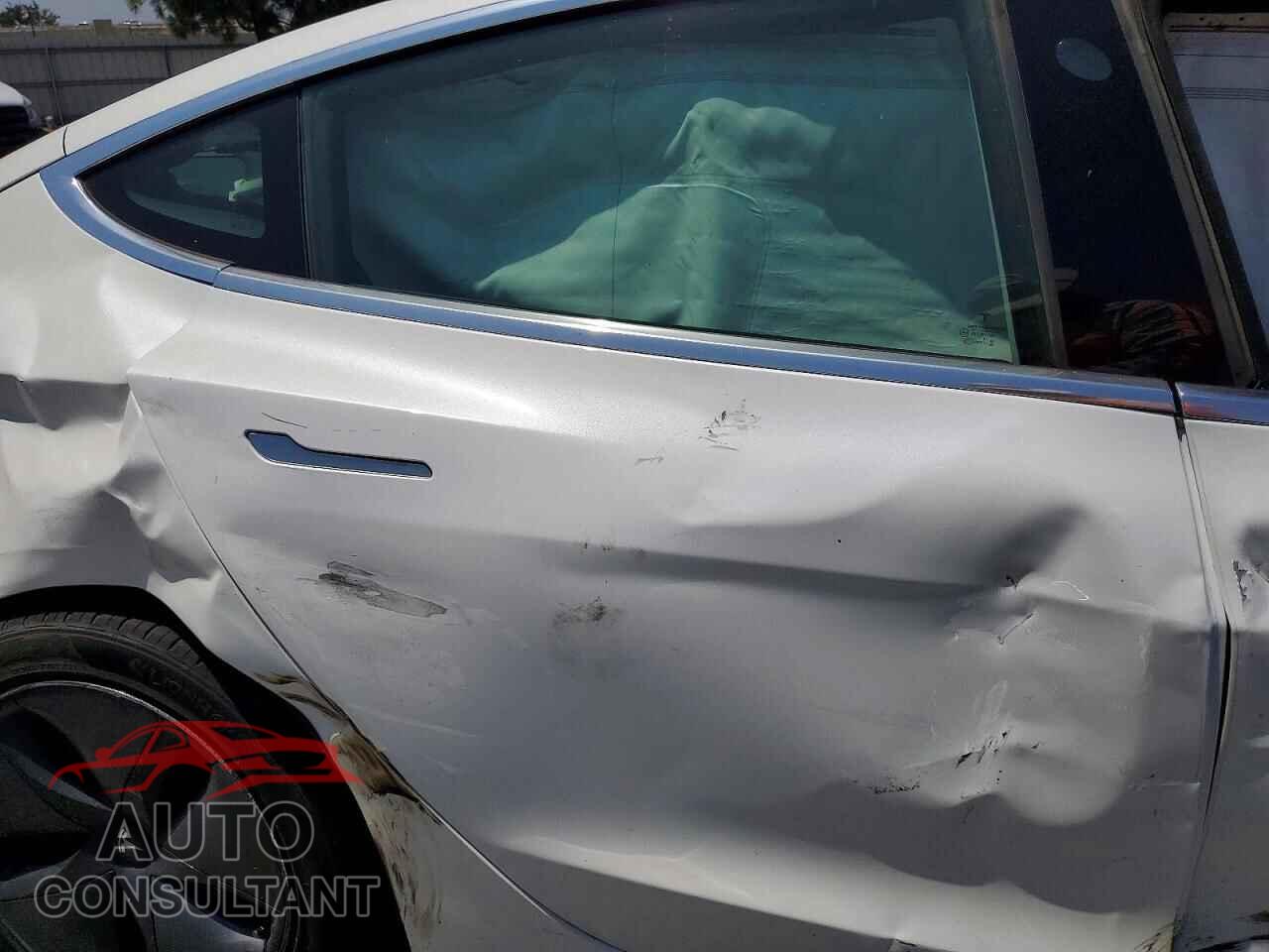 TESLA MODEL 3 2020 - 5YJ3E1EA9LF644804