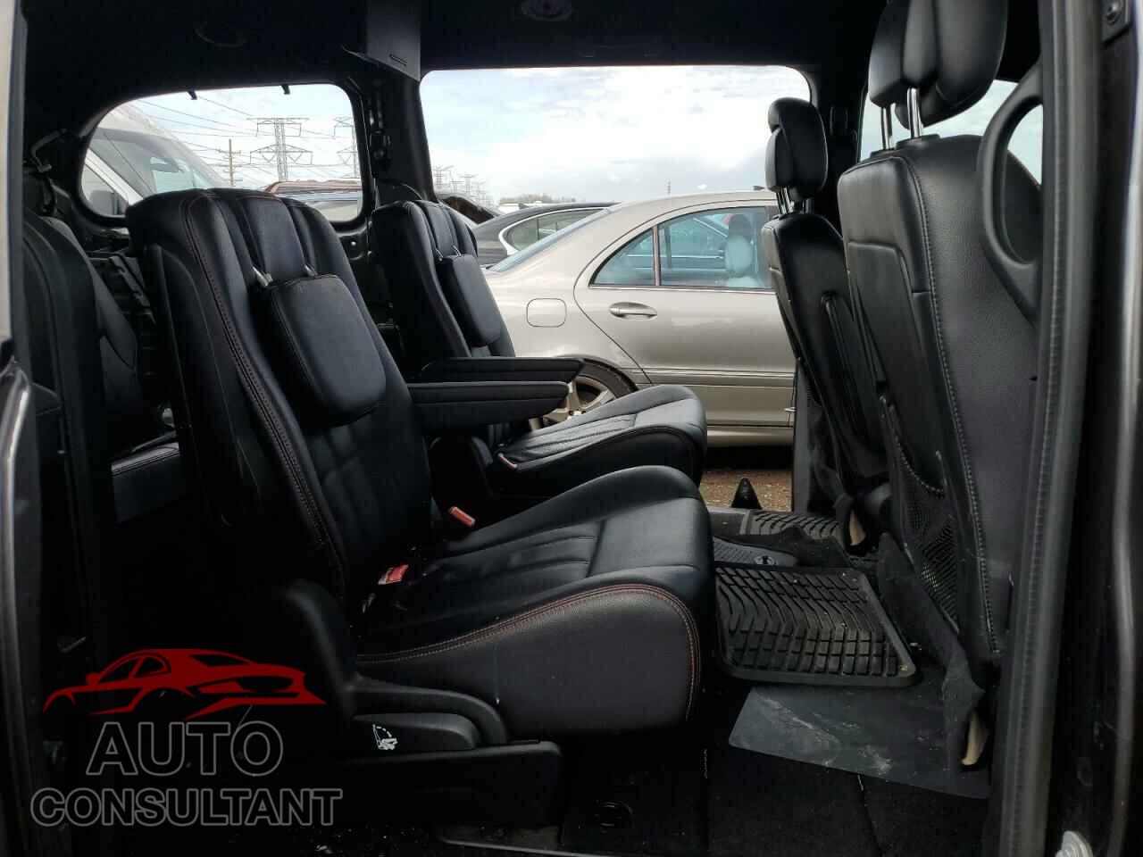 DODGE CARAVAN 2017 - 2C4RDGEG9HR615853