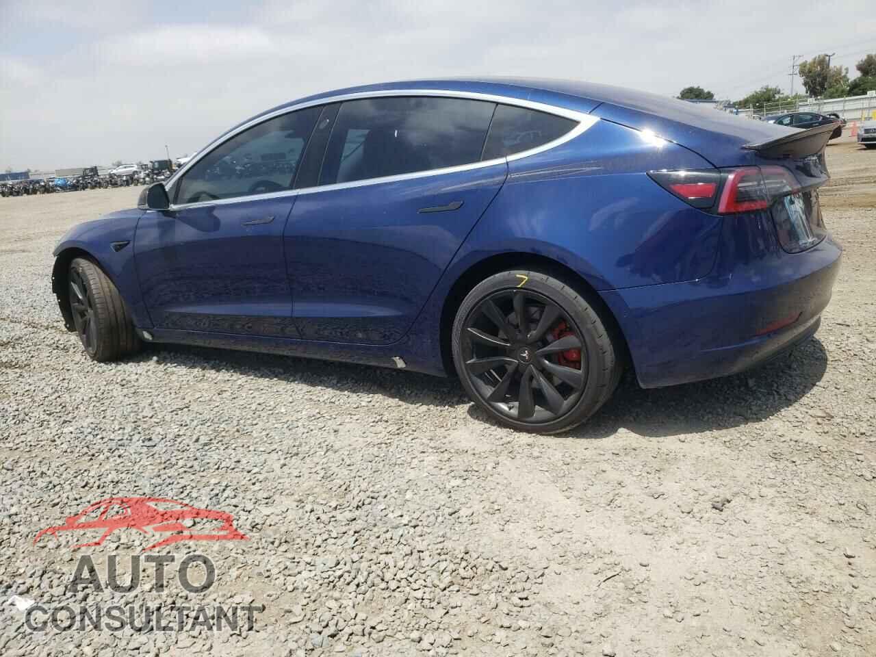TESLA MODEL 3 2018 - 5YJ3E1EA6JF012260