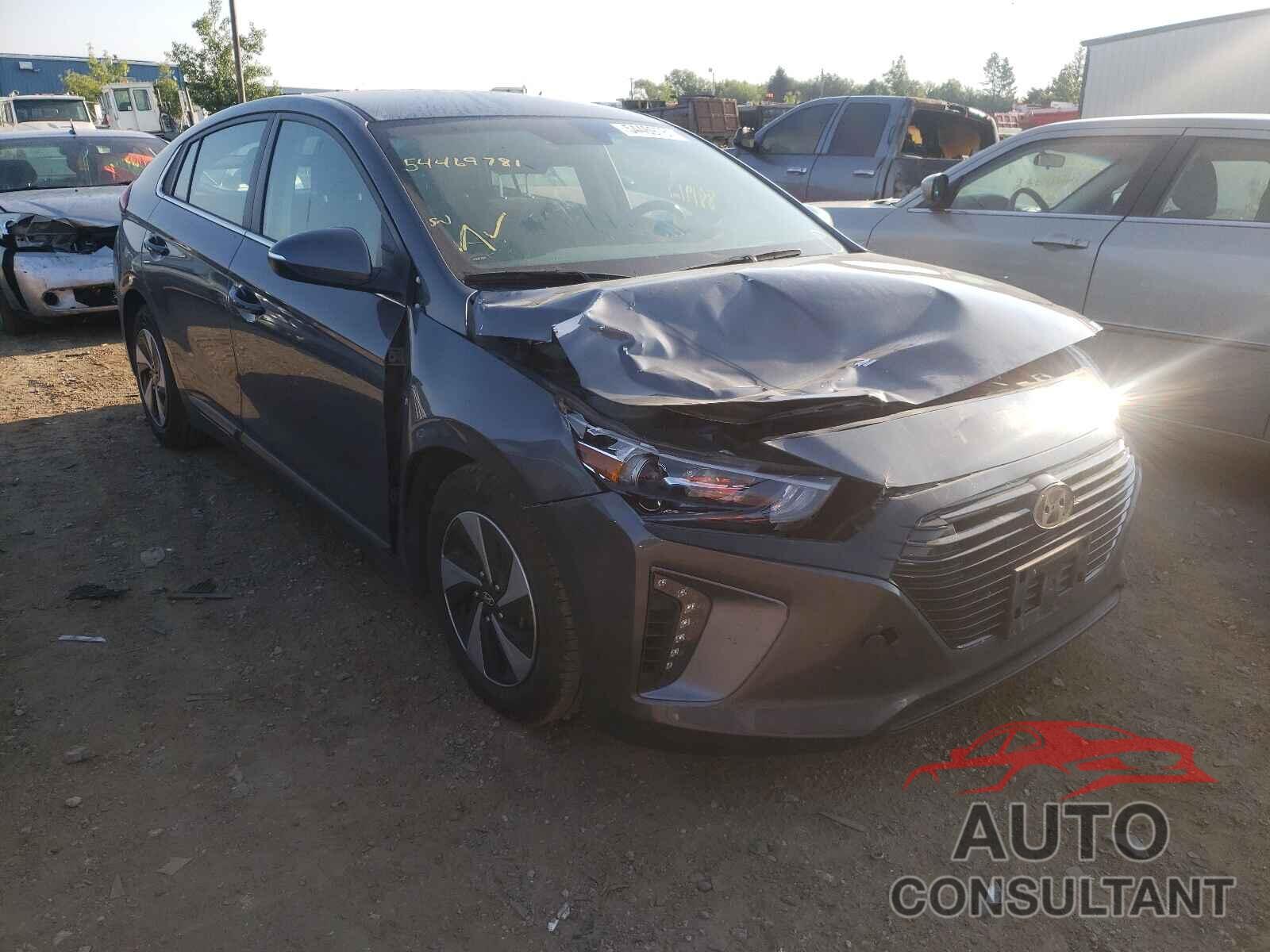 HYUNDAI IONIQ 2017 - KMHC75LC7HU056044