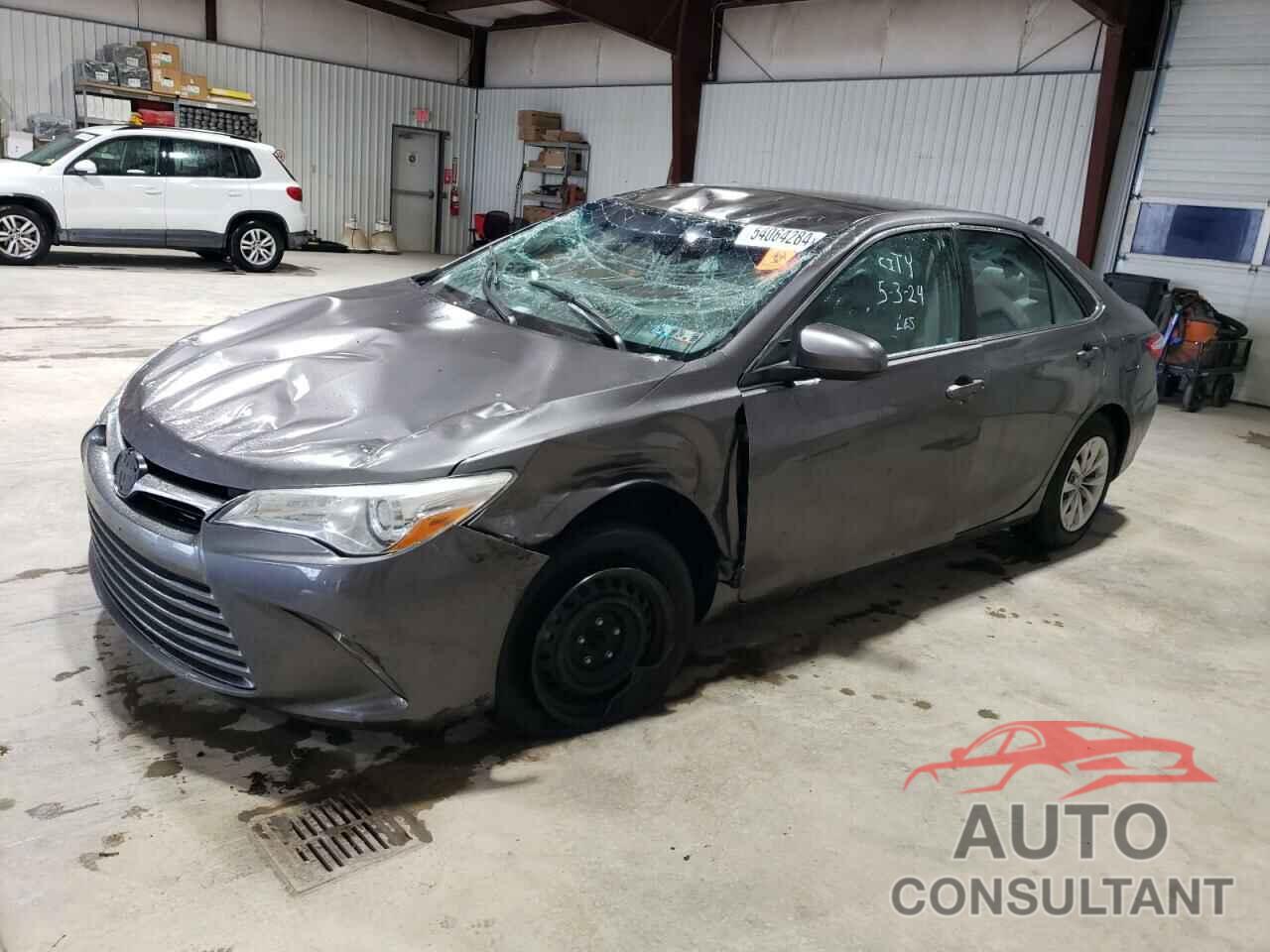 TOYOTA CAMRY 2016 - 4T4BF1FK2GR521425