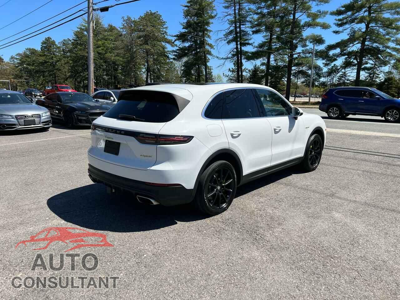 PORSCHE CAYENNE 2019 - WP1AE2AY7KDA50152