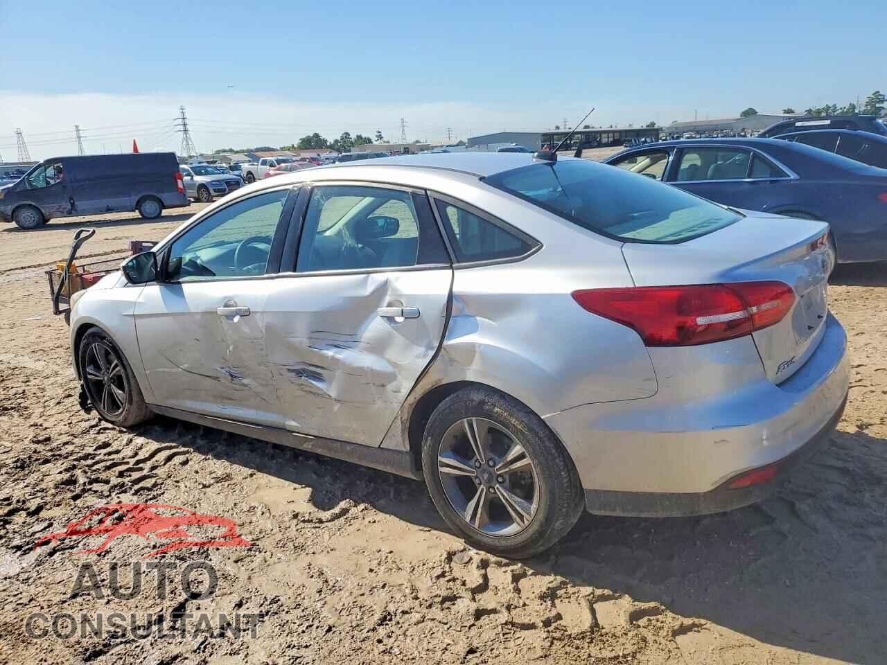 FORD FOCUS 2017 - 1FADP3FE0HL221051