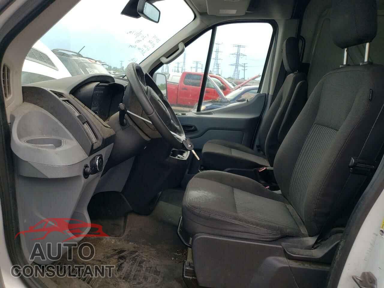 FORD TRANSIT 2017 - 1FTYR2CM3HKA65461