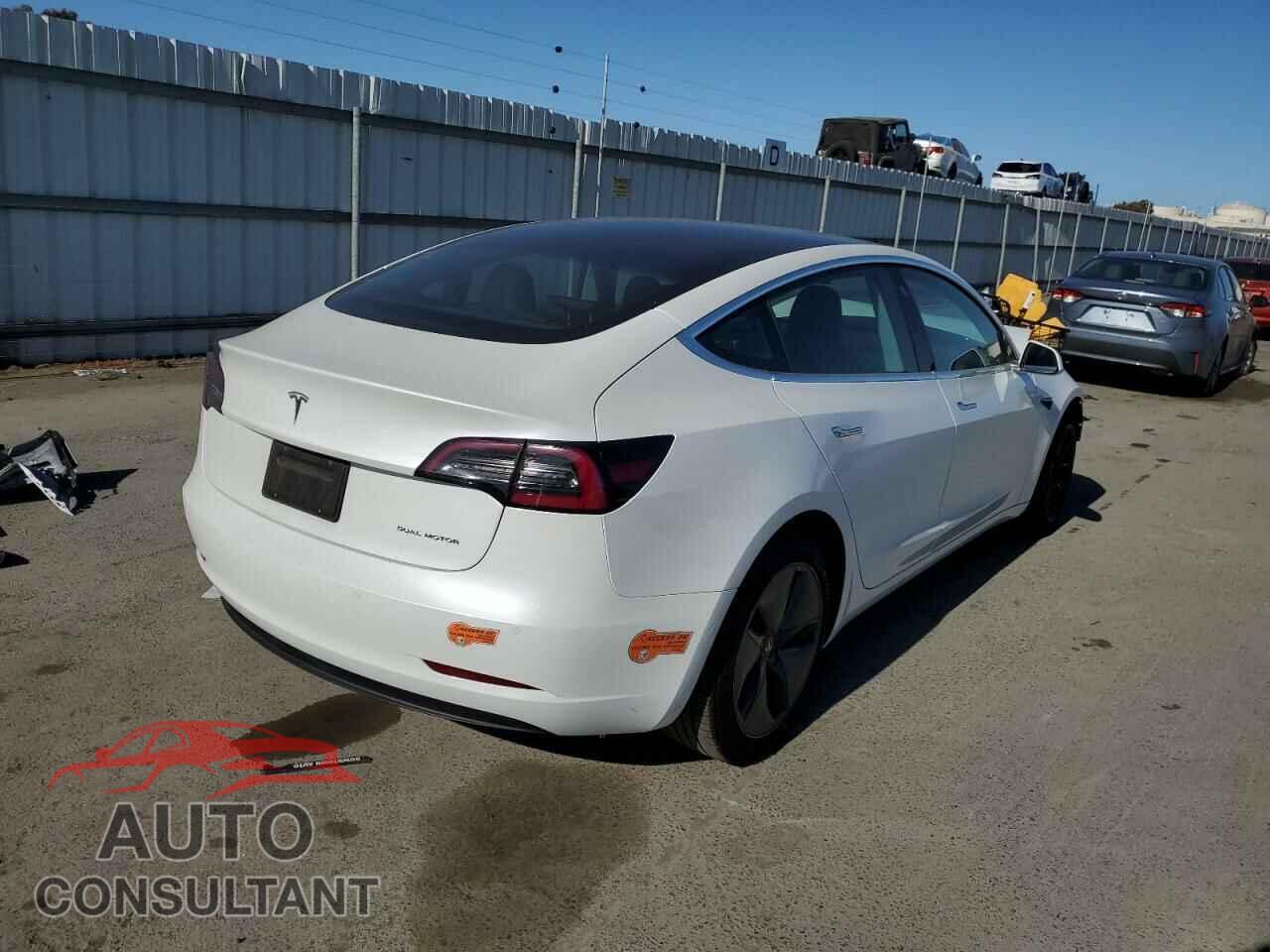 TESLA MODEL 3 2019 - 5YJ3E1EB7KF511742