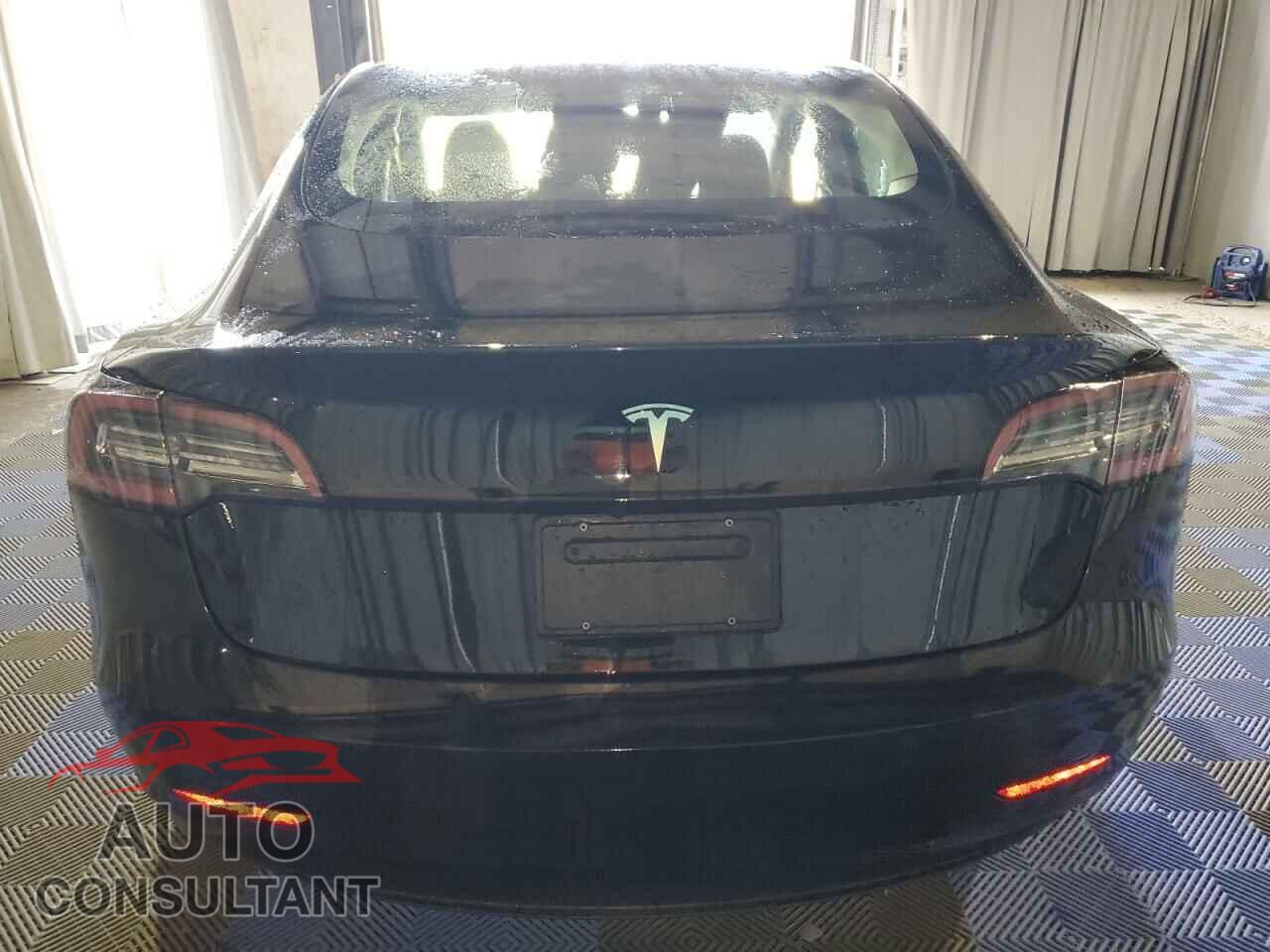TESLA MODEL 3 2022 - 5YJ3E1EA8NF369042
