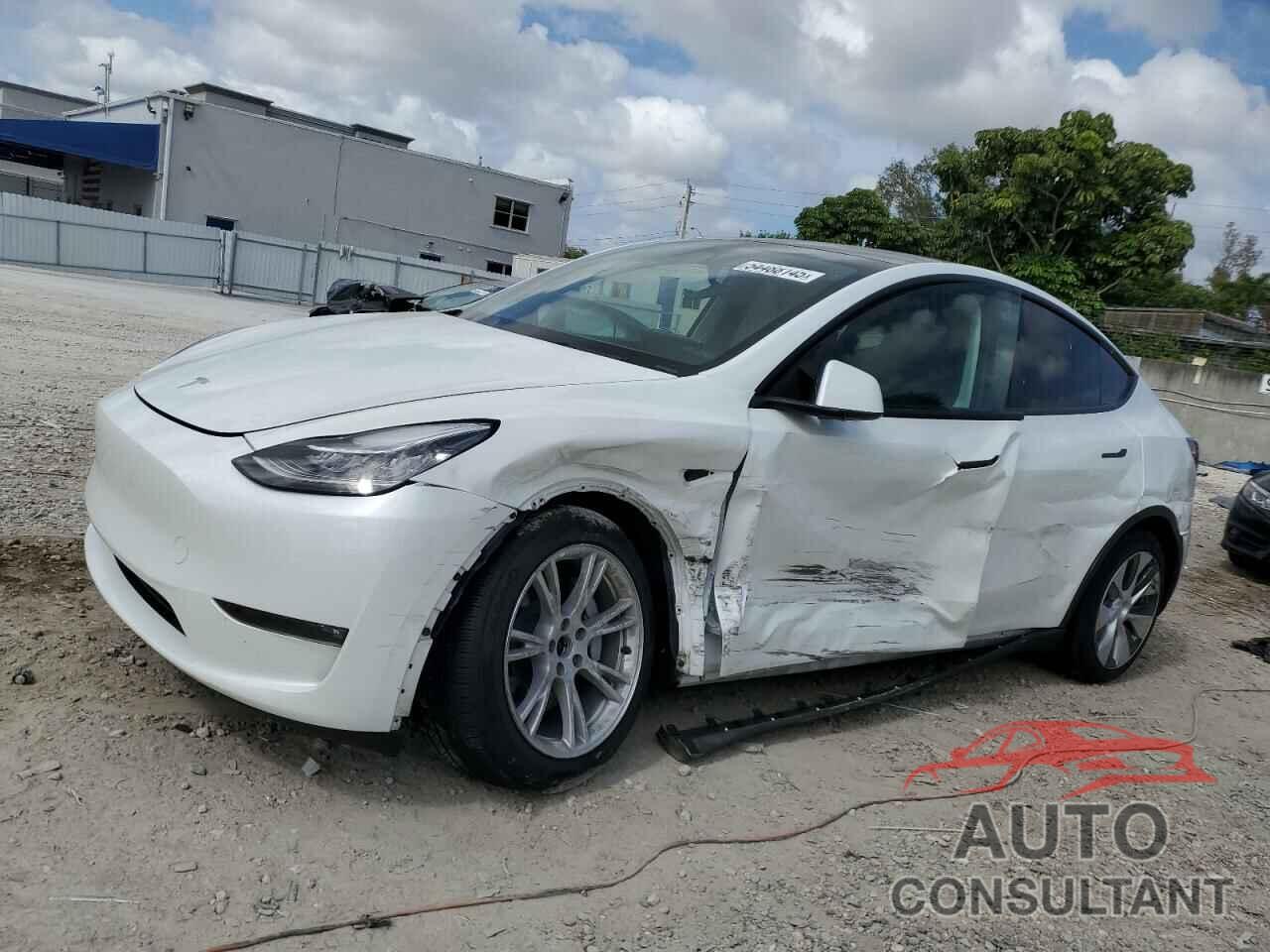 TESLA MODEL Y 2023 - 7SAYGDEE1PF595496