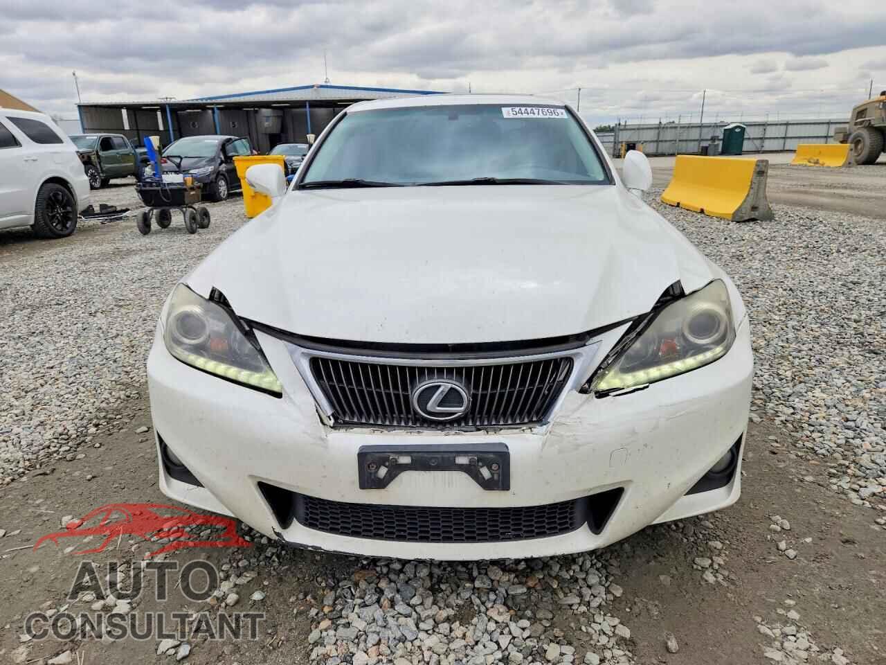 LEXUS IS 2013 - JTHCF5C26D5062385