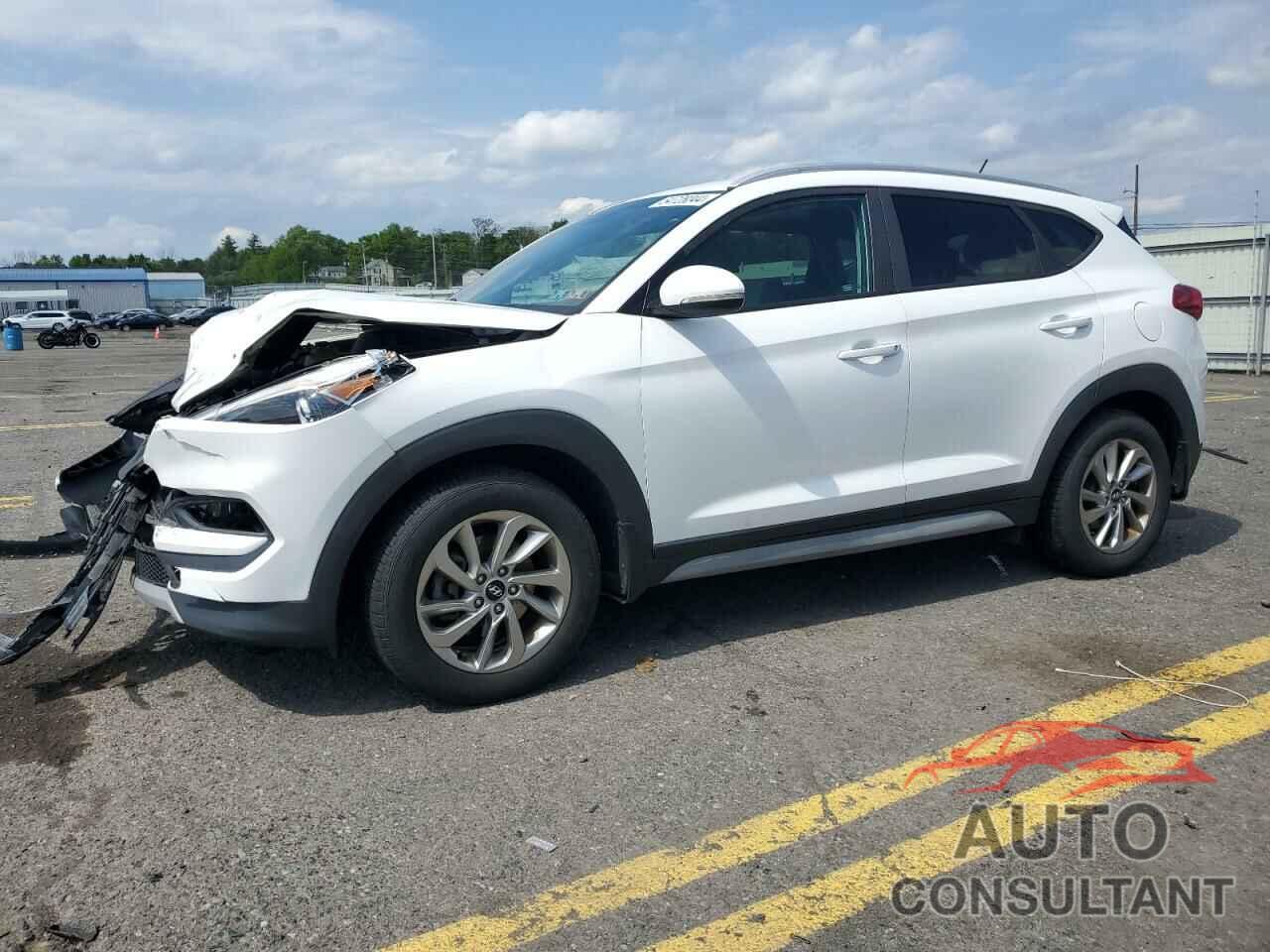 HYUNDAI TUCSON 2017 - KM8J3CA22HU577786