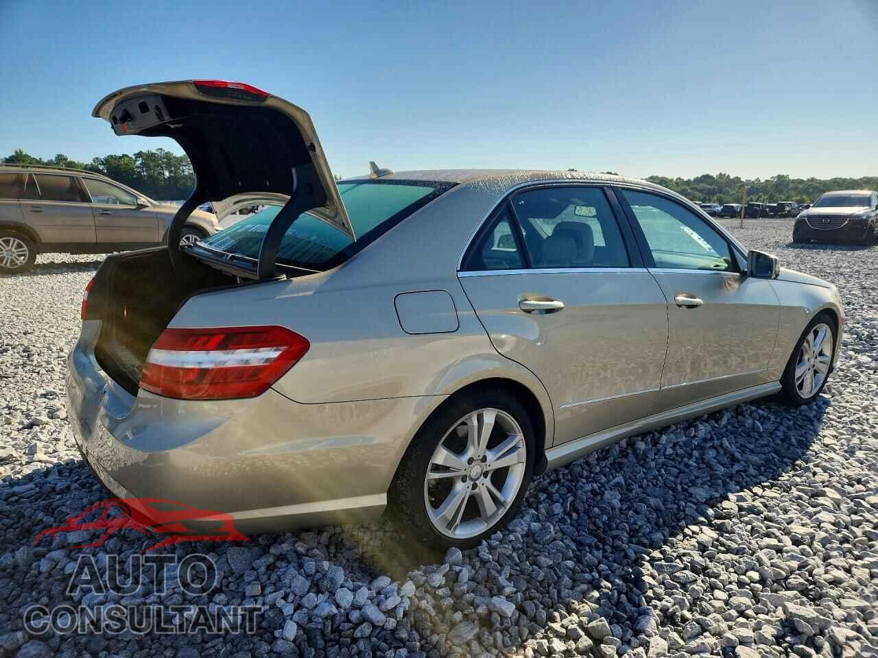 MERCEDES-BENZ E-CLASS 2013 - WDDHF5KB7DA710600
