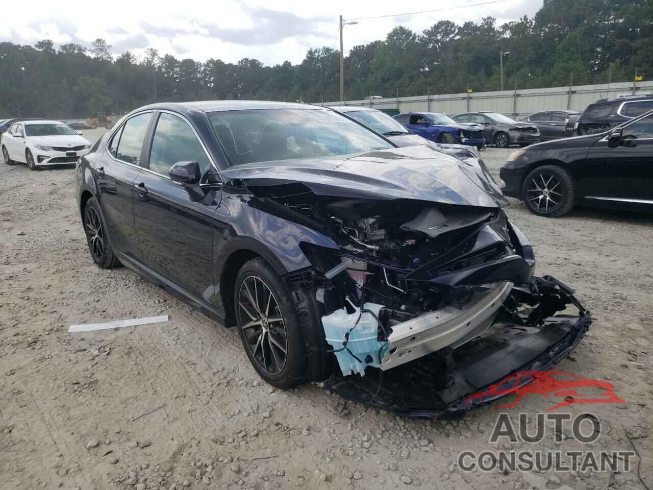 TOYOTA CAMRY 2022 - 4T1G11AK8NU689590