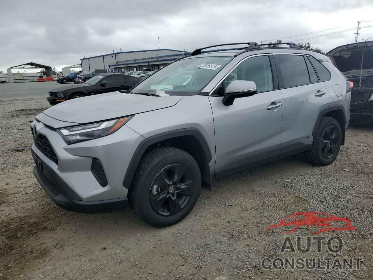 TOYOTA RAV4 2024 - 2T3RWRFV4RW239640