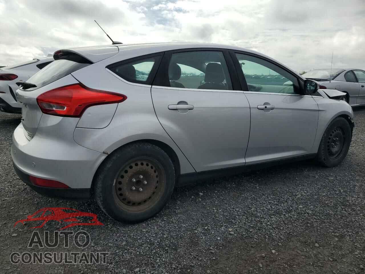 FORD FOCUS 2016 - 1FADP3N21GL333699