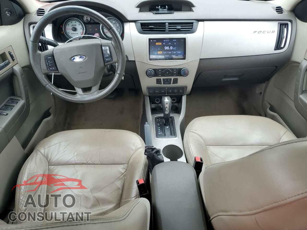 FORD FOCUS 2010 - 1FAHP3GN9AW140764