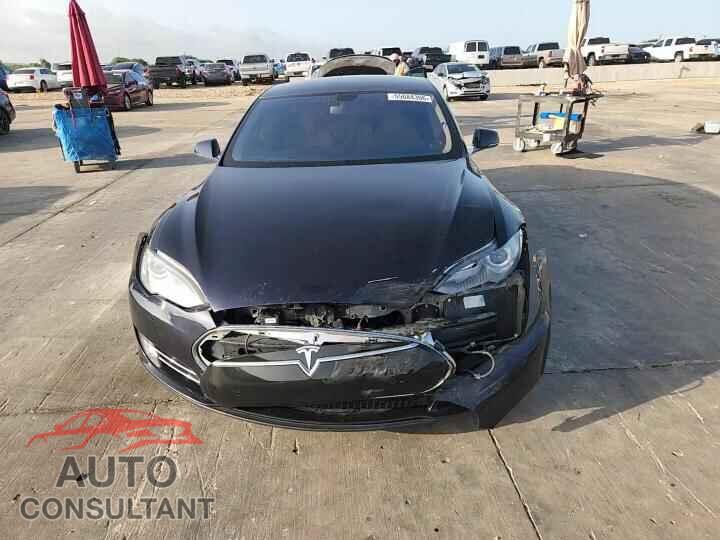 TESLA MODEL S 2013 - 5YJSA1DP2DFP27697