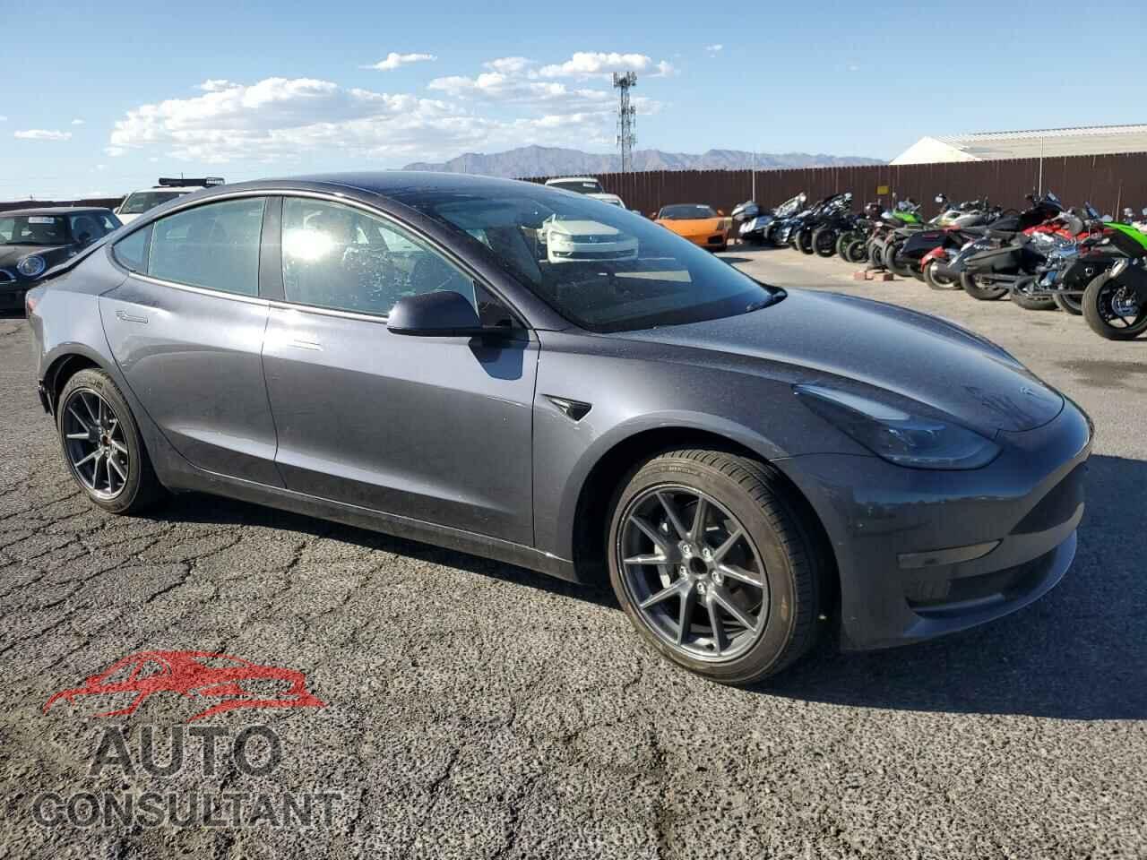 TESLA MODEL 3 2023 - 5YJ3E1EA4PF556782