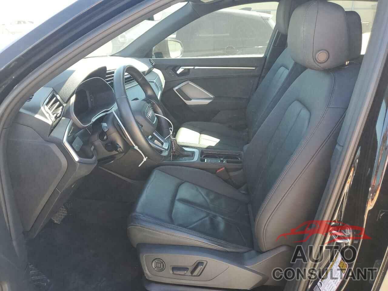 AUDI Q3 2022 - WA1DECF34N1142630