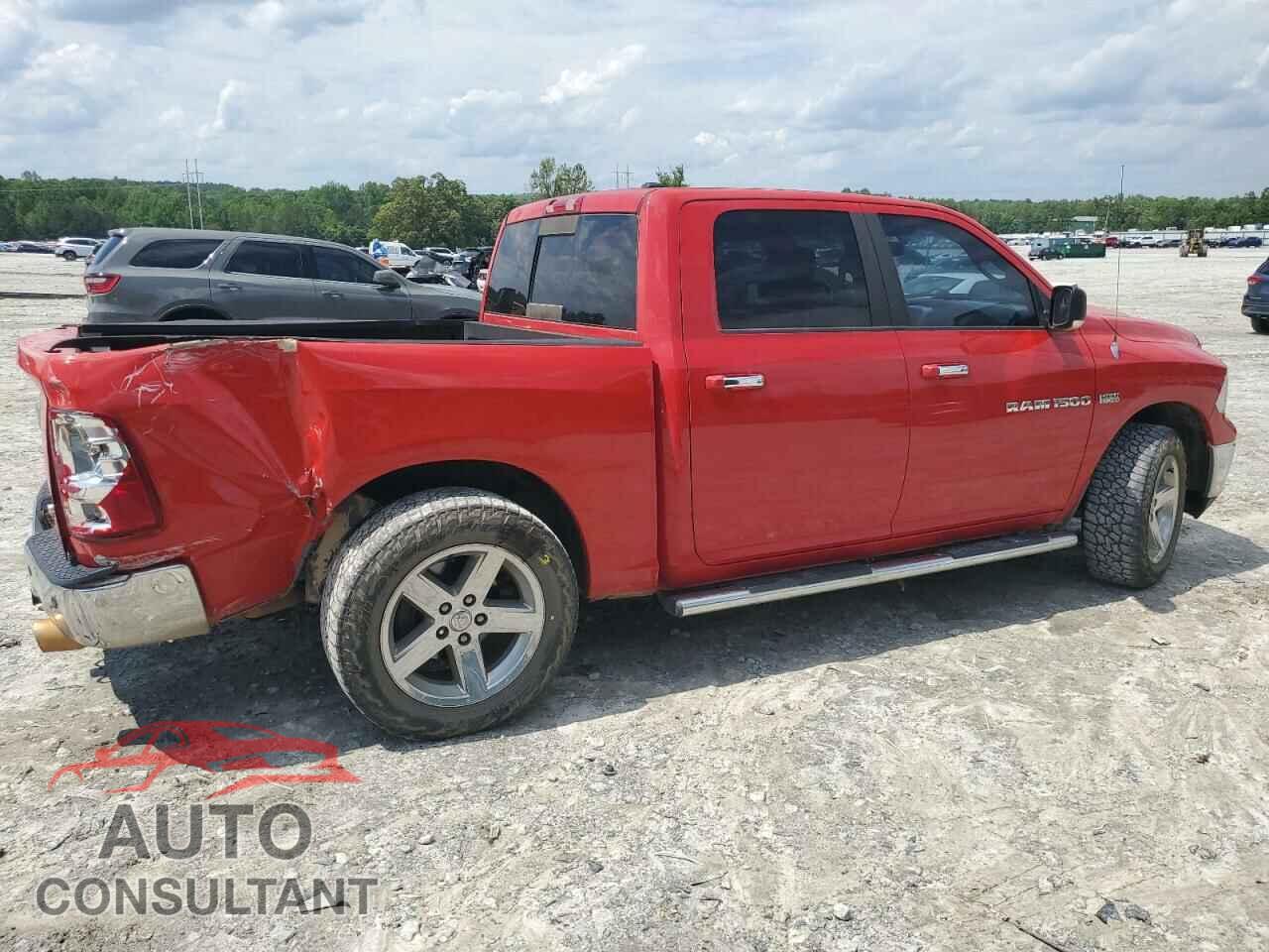 DODGE RAM 1500 2012 - 1C6RD7LT2CS187915