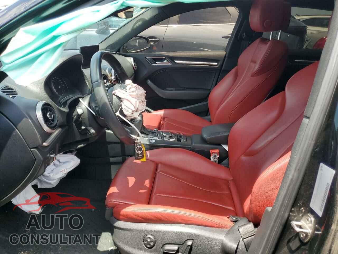 AUDI A3 2020 - WAUCUGFF4LA097155
