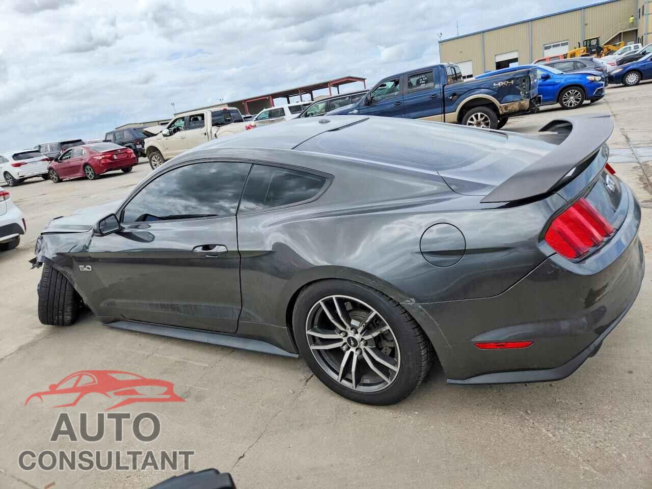 FORD MUSTANG 2017 - 1FA6P8CF8H5223623