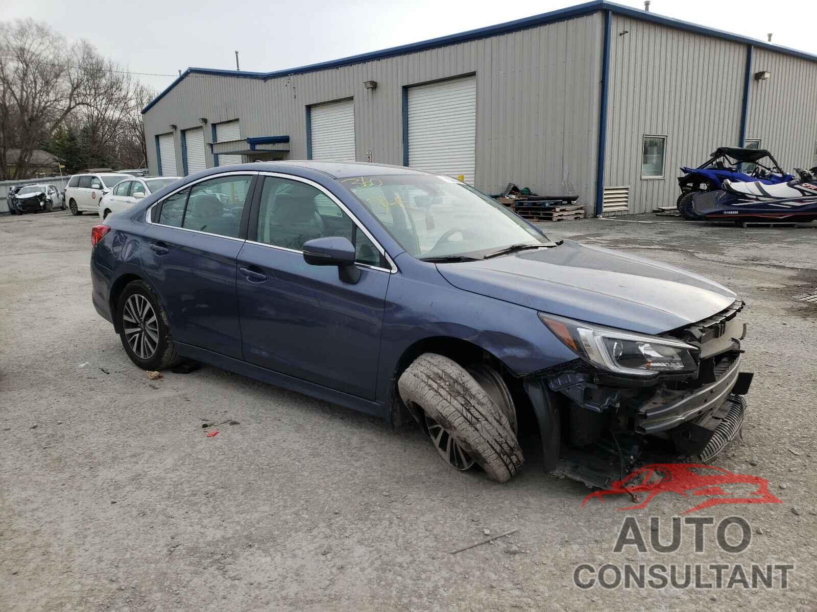 SUBARU LEGACY 2018 - 4S3BNAF62J3020438