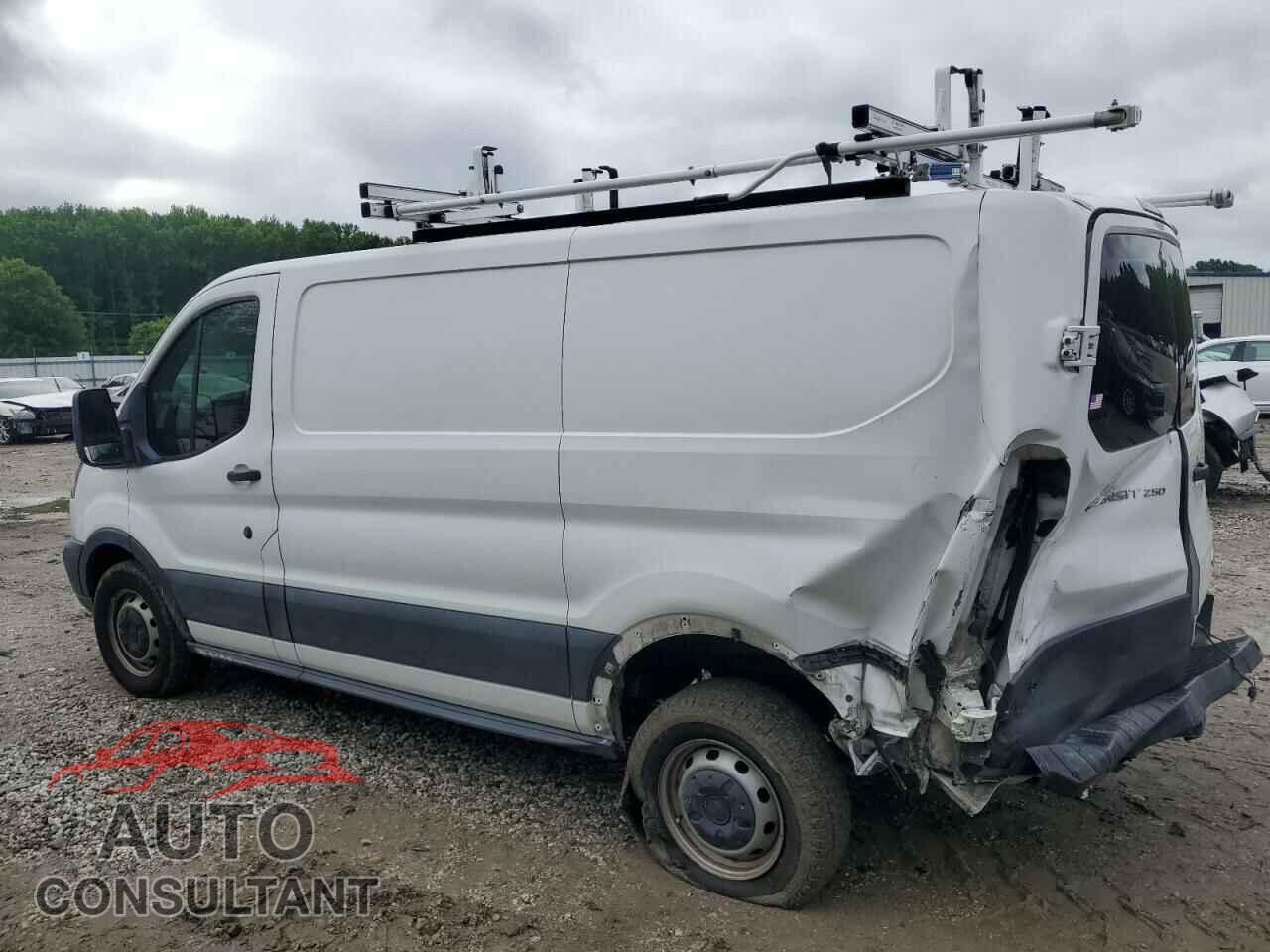 FORD TRANSIT 2017 - 1FTYR1ZM2HKB03425
