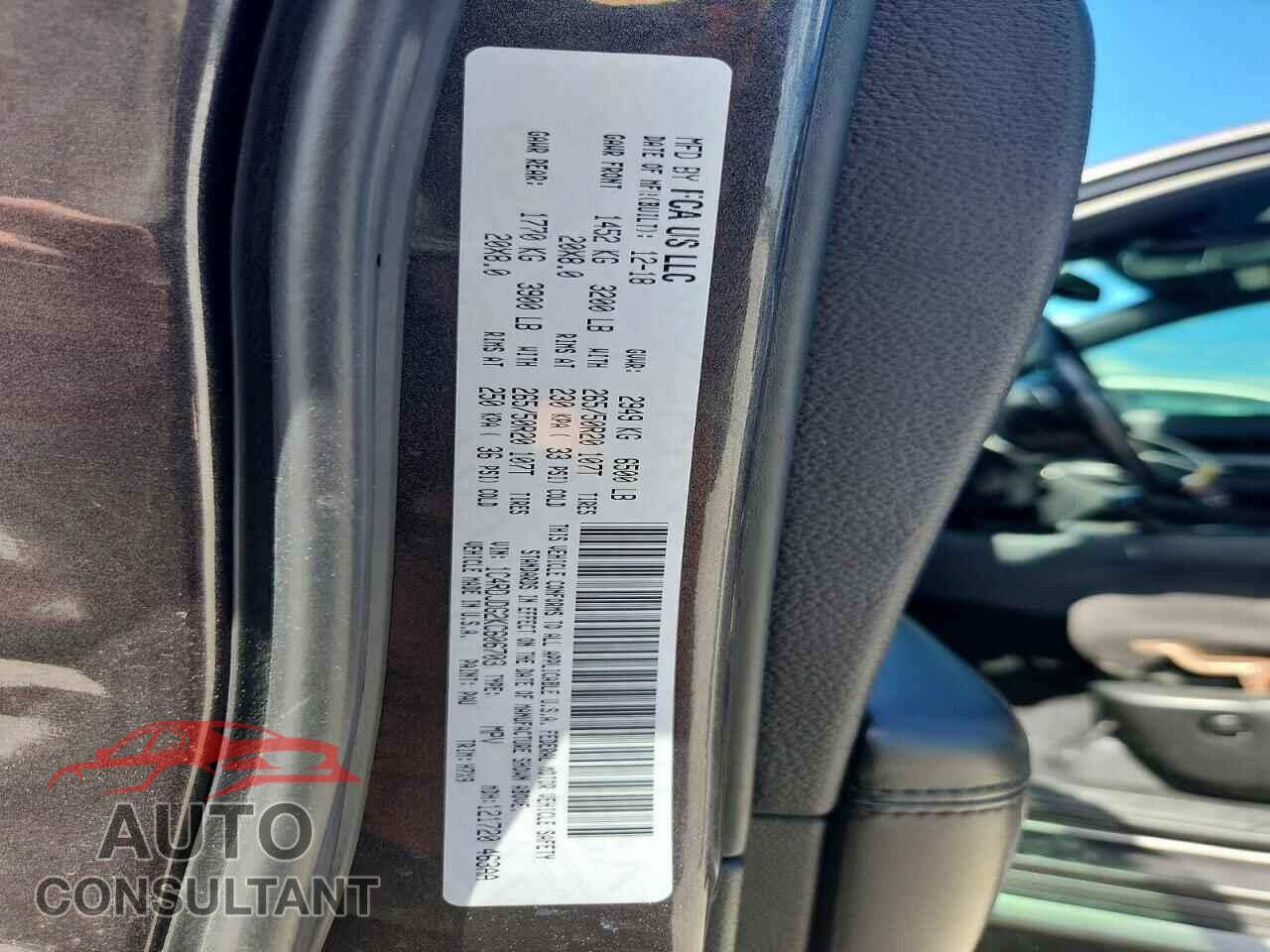 DODGE DURANGO 2019 - 1C4RDJDG2KC606703