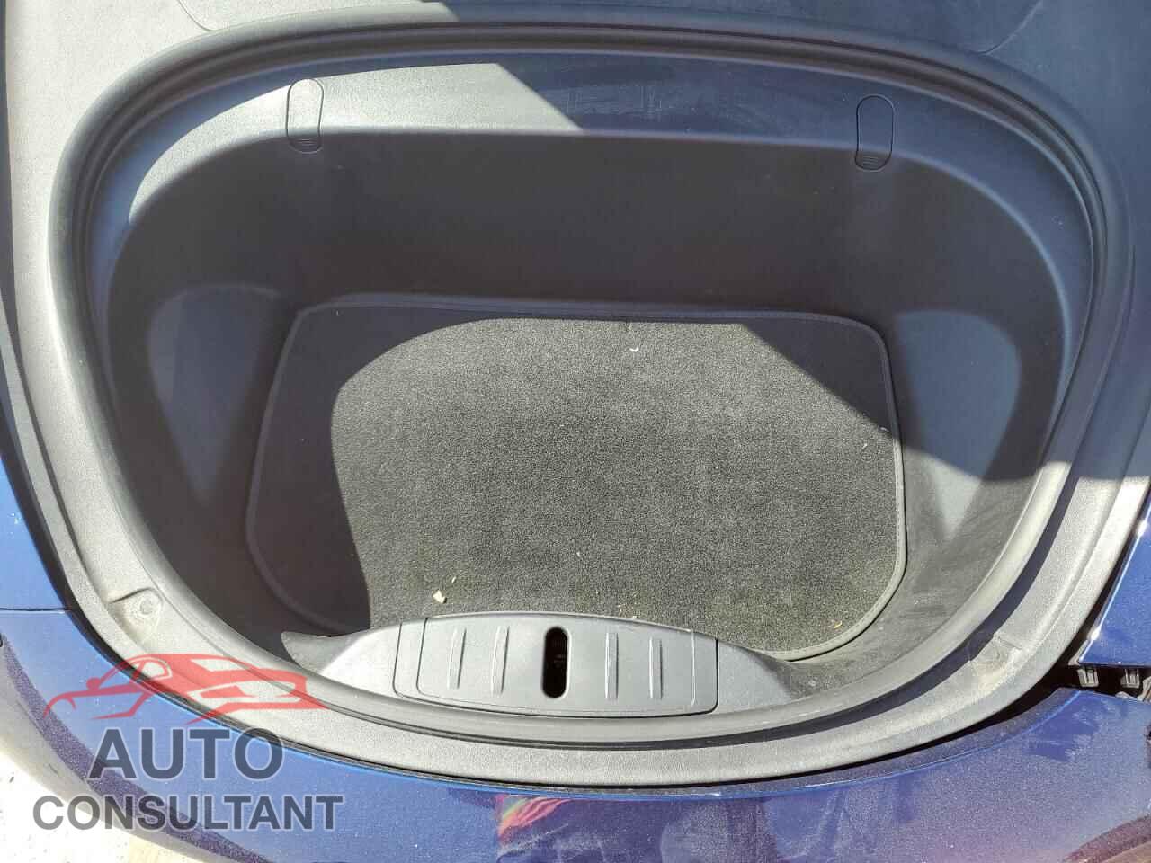 TESLA MODEL 3 2018 - 5YJ3E1EA7JF164516