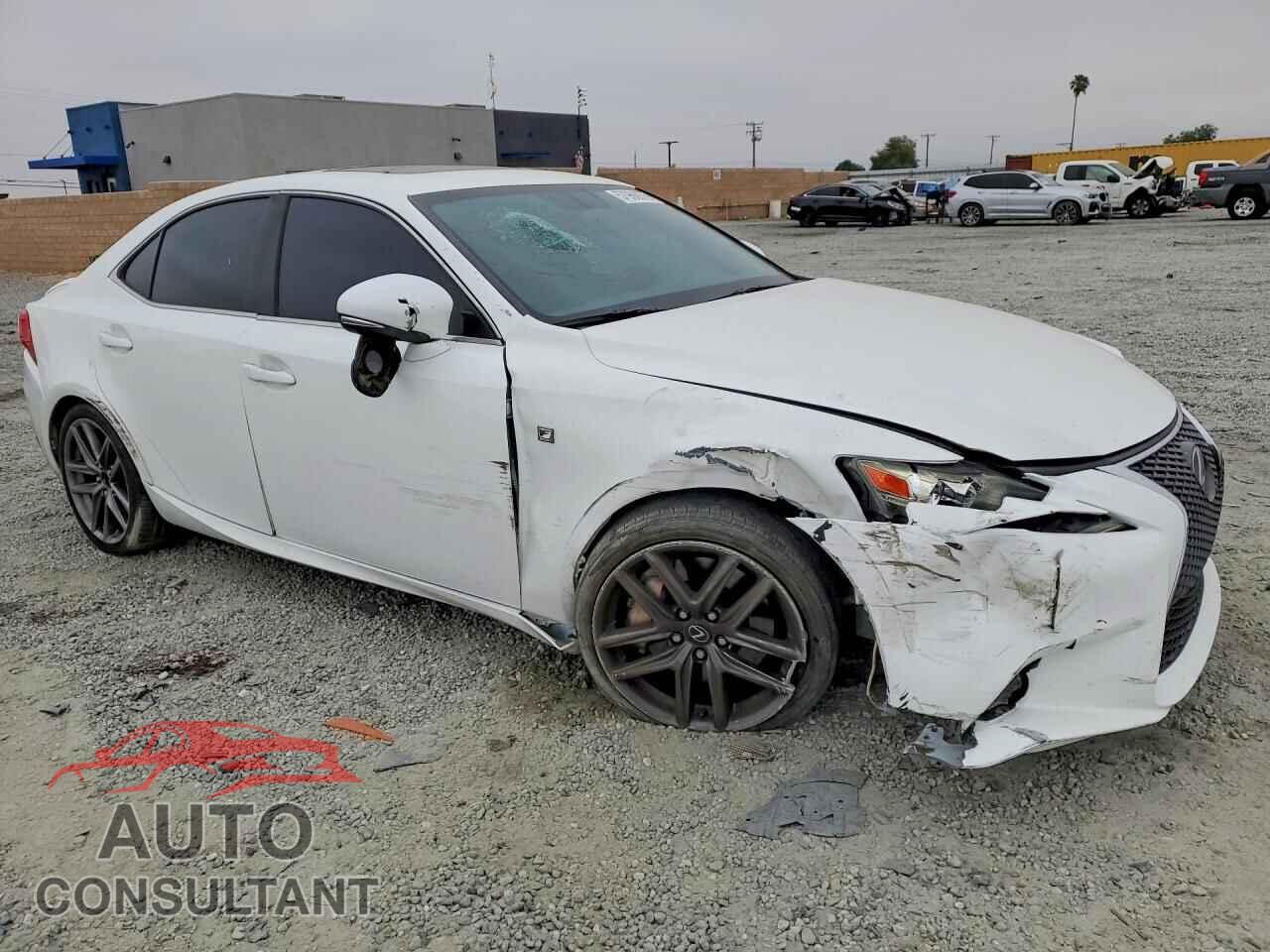 LEXUS IS 2015 - JTHBE1D25F5020332