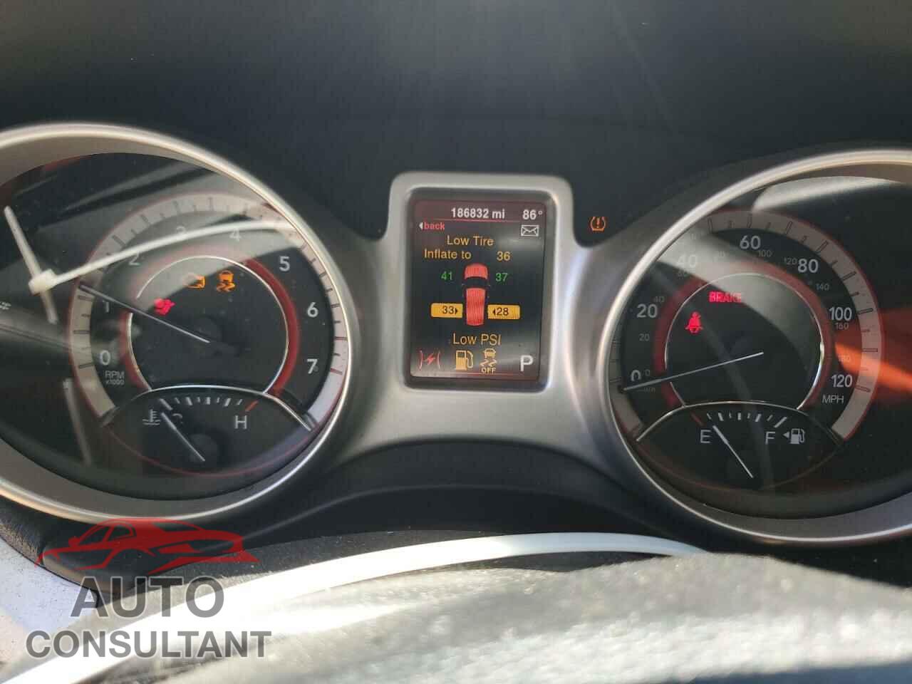 DODGE JOURNEY 2015 - 3C4PDCBG2FT653830