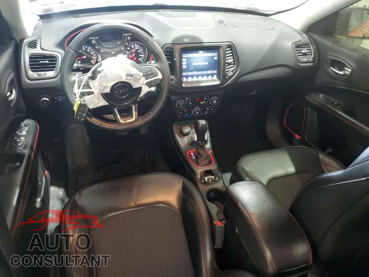 JEEP COMPASS 2017 - 3C4NJDDB4HT640927