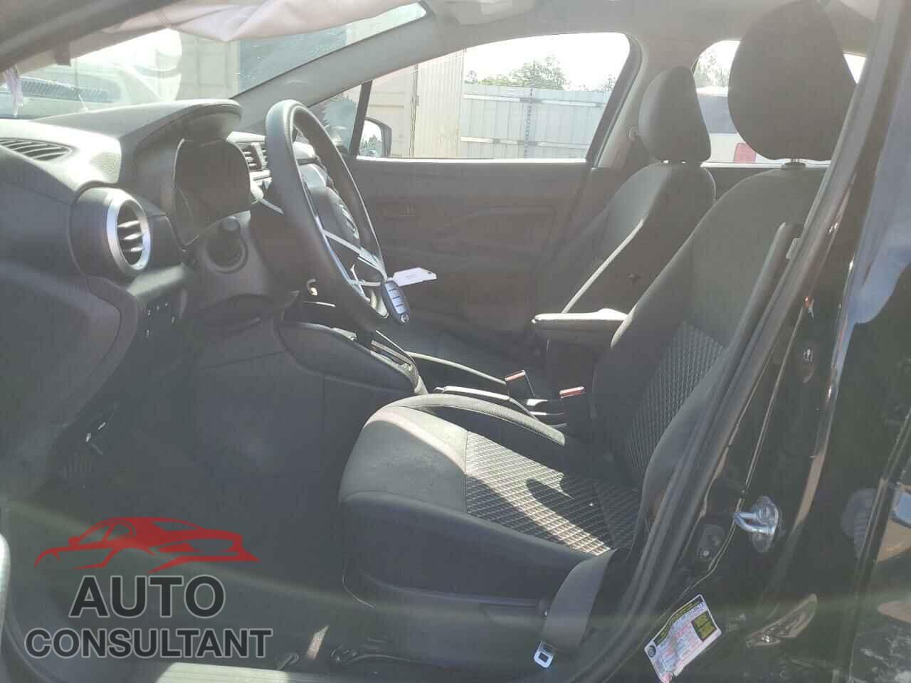 NISSAN VERSA 2021 - 3N1CN8DV6ML810408