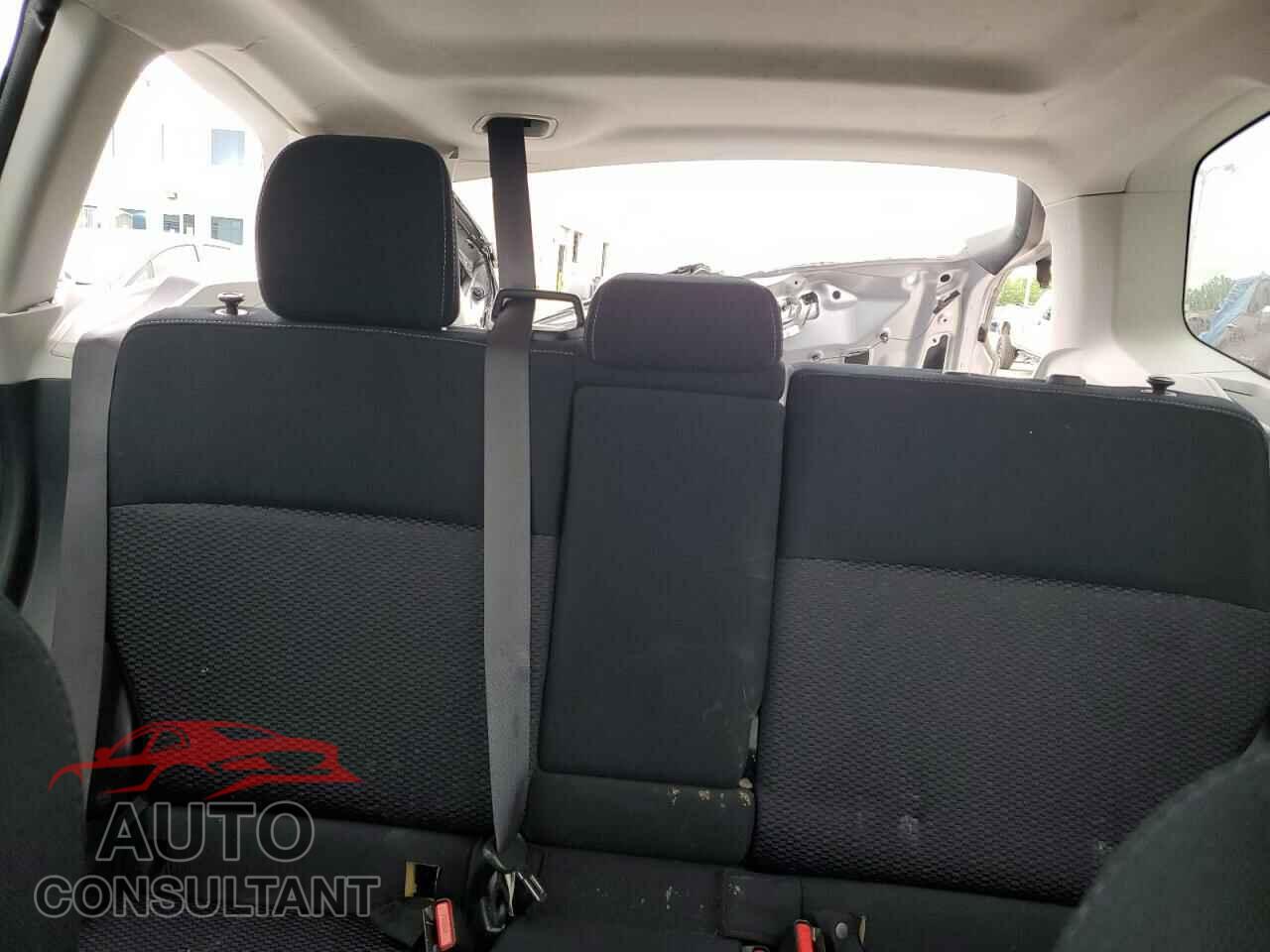 SUBARU FORESTER 2016 - JF2SJADC8GH471097